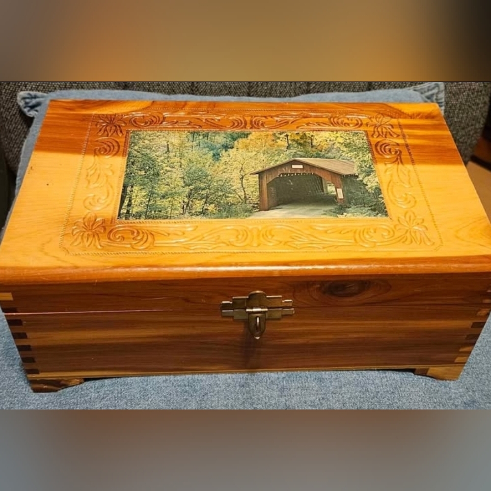Vintage Carved Mirrored Cedar Jewelry Box w Covered Bridge Scene